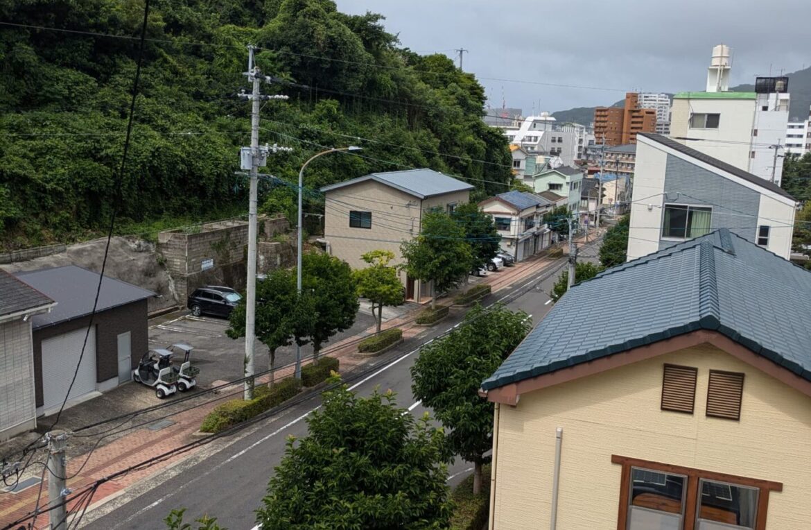 勝富町4階建 – 301号室