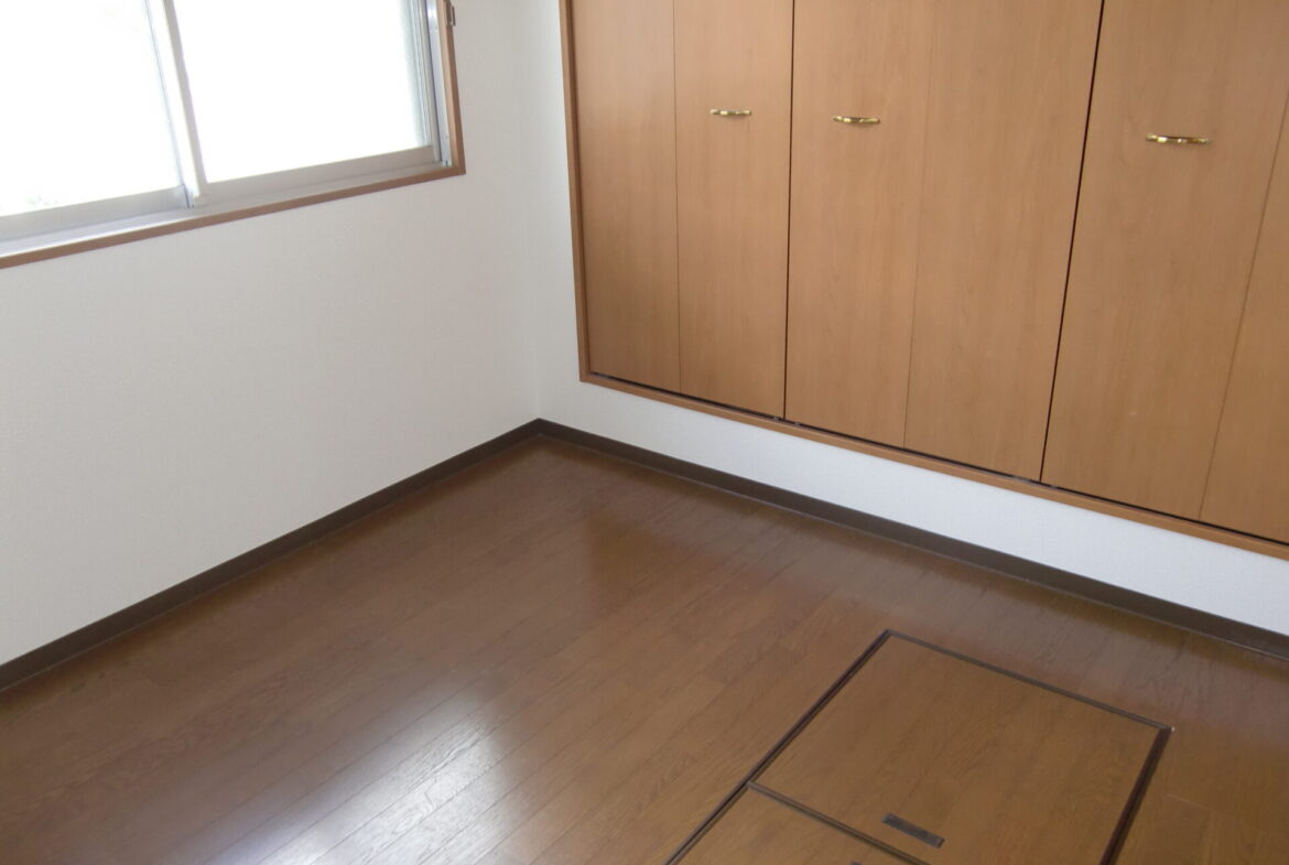 ルネスみなと – 301号室